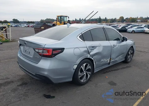 2020 Subaru Legacy Premium z USA, uszkodzony, nr VIN 4S3BWAC64L3006559
